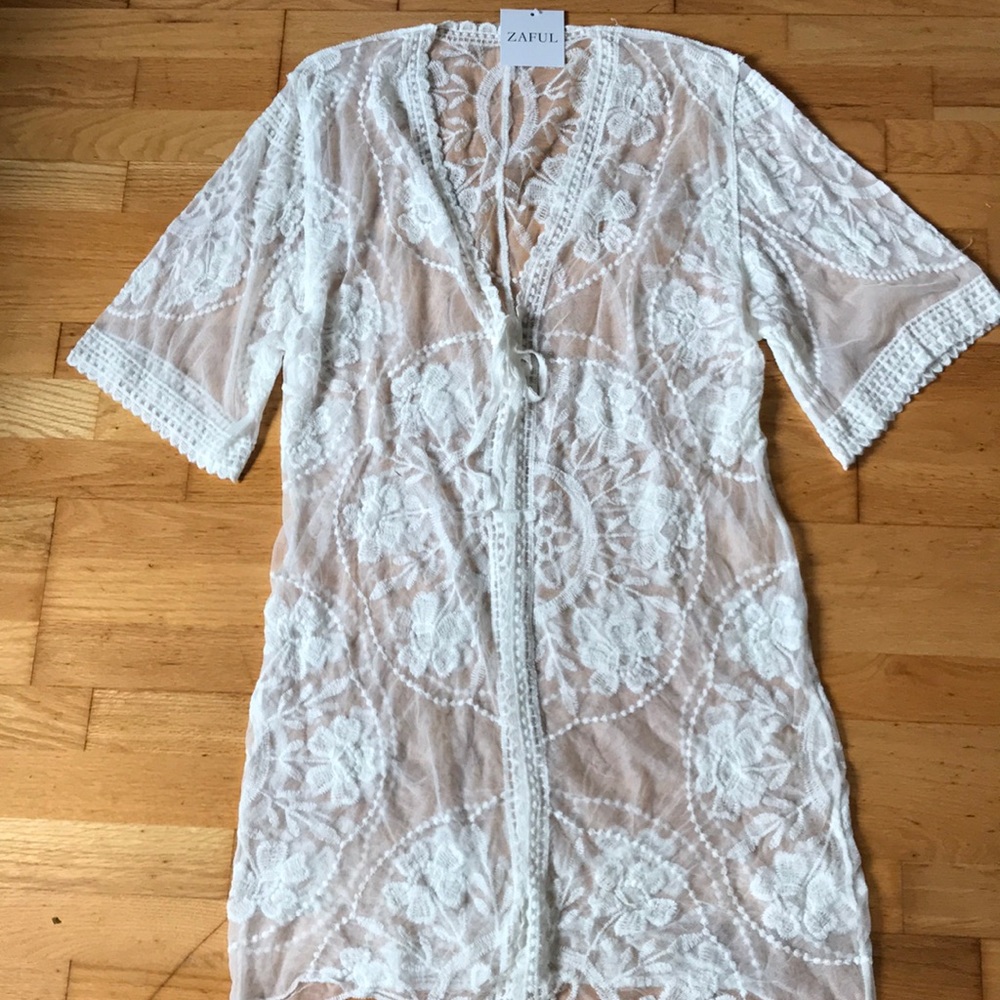 Never Worn! Zaful Lace Detail Kimono Cover Up